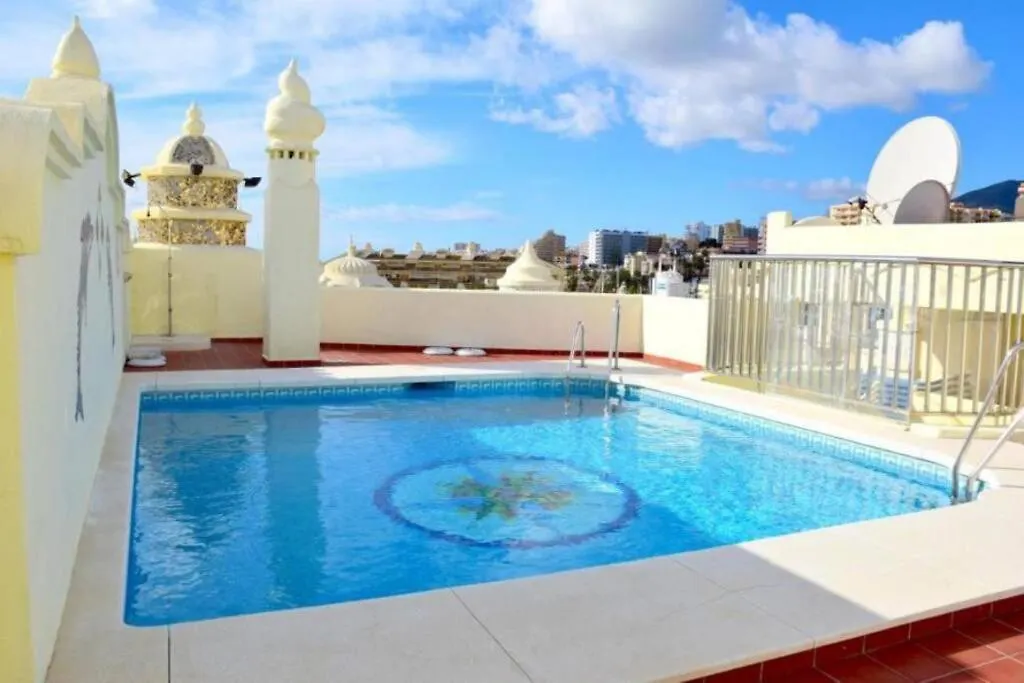 Апартаменты Simply Astonishing Location Бенальмадена